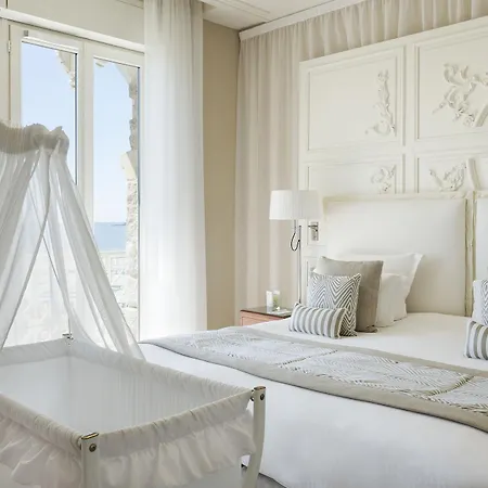 Ξενοδοχείο Barriere Le Royal