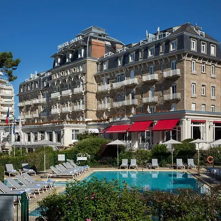 Barrière Le Royal Hotel