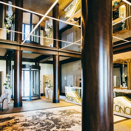 Barrière Le Royal 5*