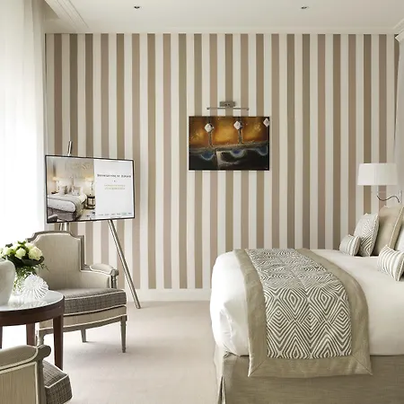 Hotel Barrière Le Royal 5*