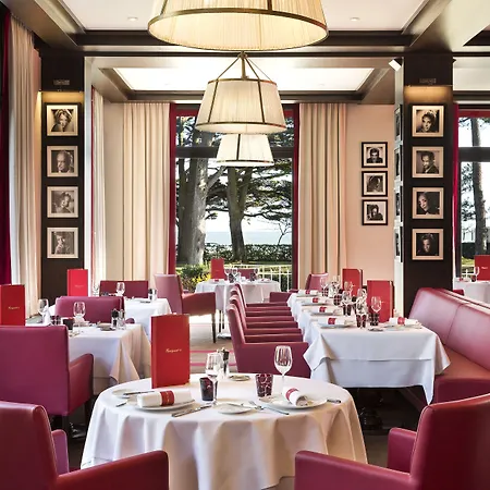 Hotel Barrière Le Royal 5*