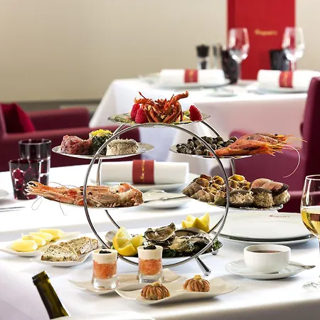 拉波勒皇家吕西安巴里亚酒店 5*