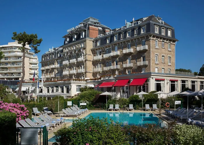 Barriere Le Royal ホテル