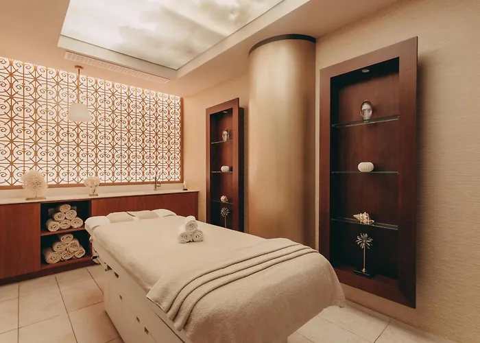 Hotel Barriere Le Royal La Baule-Escoublac